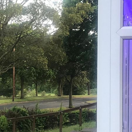 Birmingham Great Barr Property Near Junction 7 M6 Экстерьер фото
