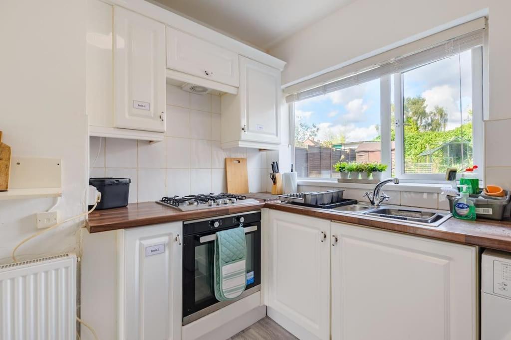 Birmingham Great Barr Property Near Junction 7 M6 Экстерьер фото